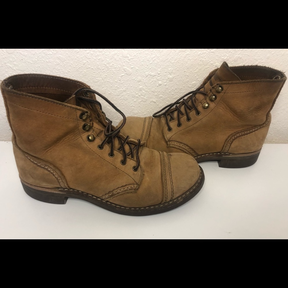 Iron ranger in Hawthorne Muleskinner leather